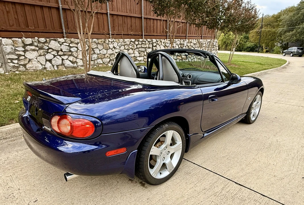 2003 Mazda NB MX-5 Miata - Image 20 of 31