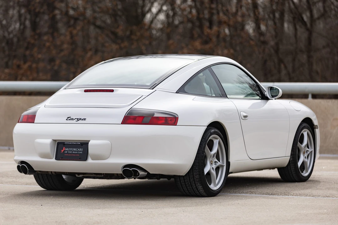 2003 Porsche 996 Carrera - Image 26 of 31