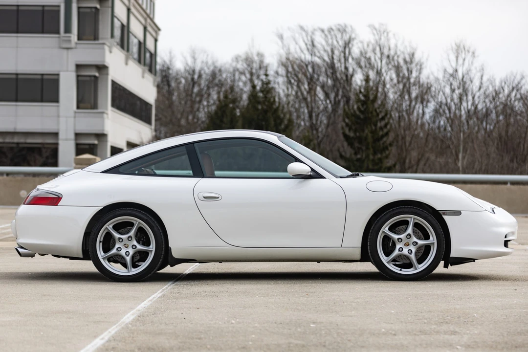 2003 Porsche 996 Carrera - Image 28 of 31