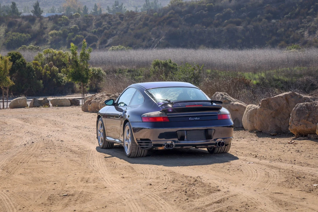 2003 Porsche 996 Turbo - Image 16 of 31
