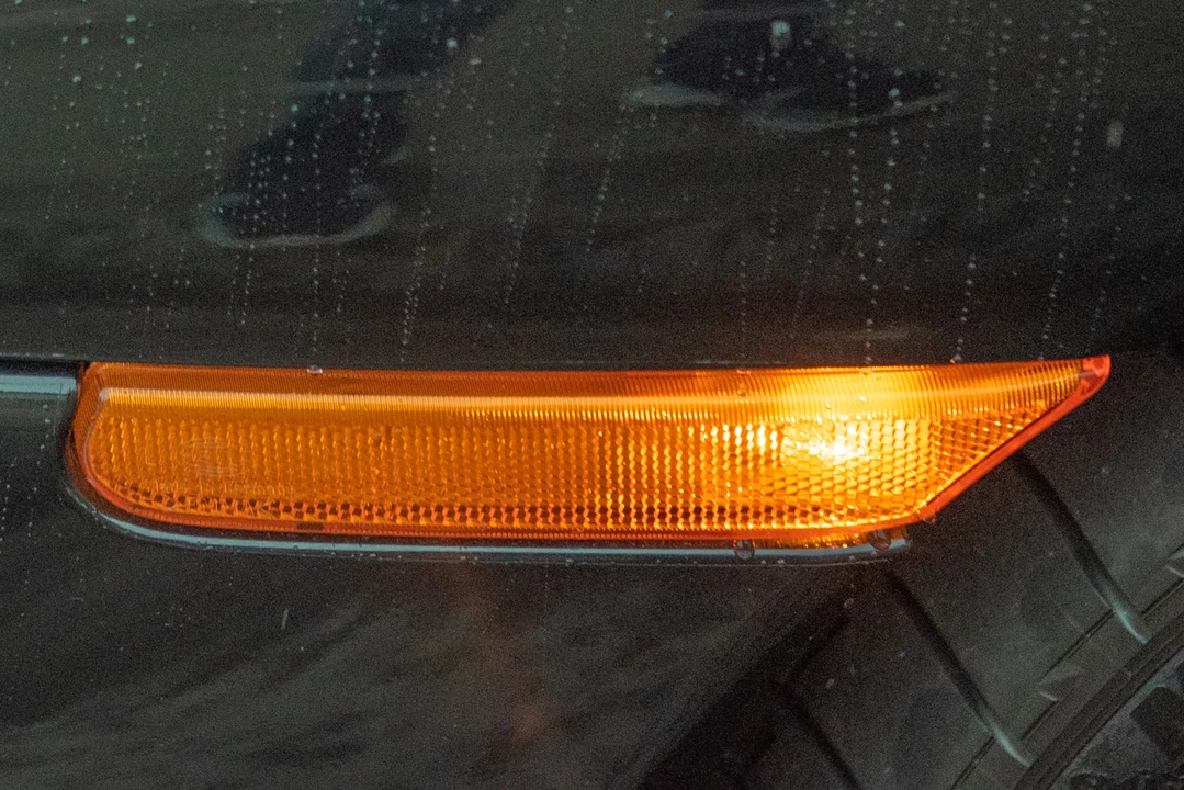 2003 Porsche 996 Turbo - Image 24 of 31