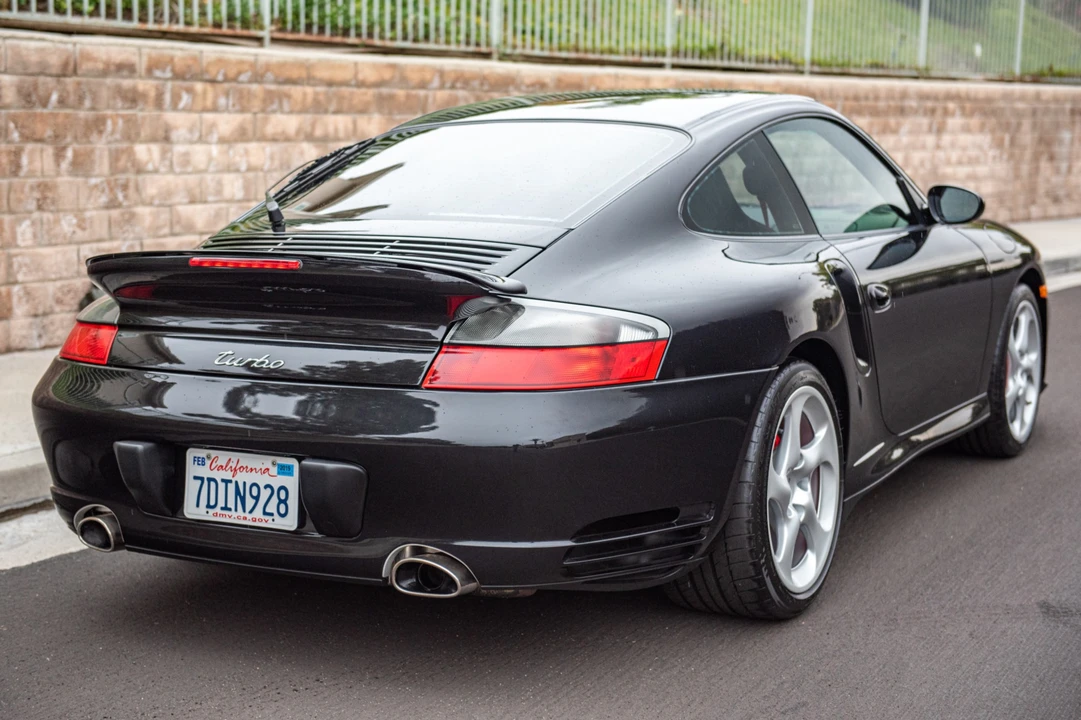 2003 Porsche 996 Turbo - Image 9 of 31