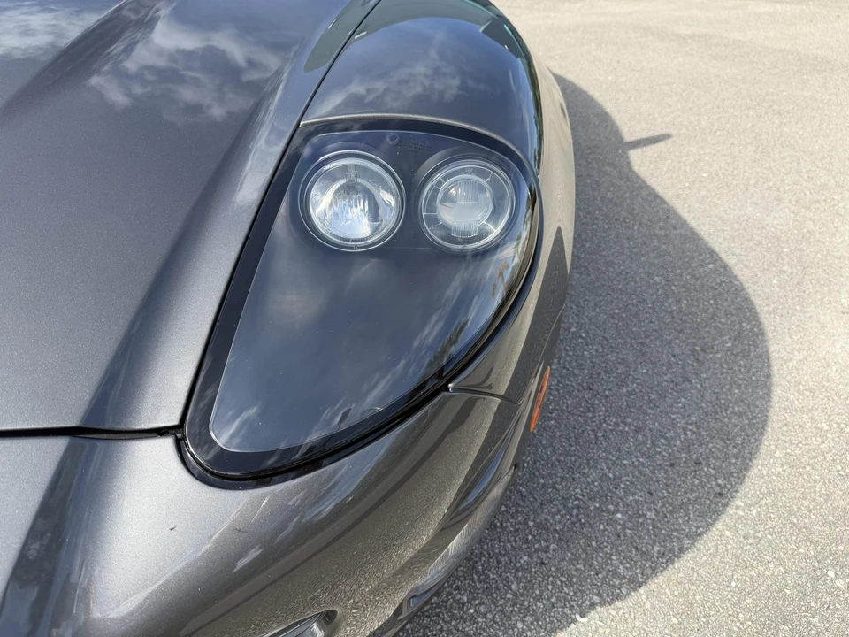 2004 Aston Martin Vanquish 1st Gen - Image 18 of 31