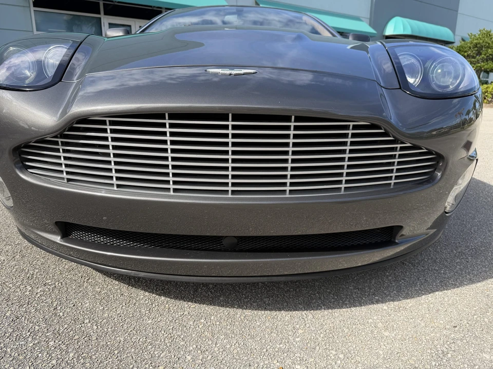 2004 Aston Martin Vanquish 1st Gen - Image 16 of 31