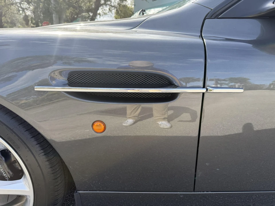 2004 Aston Martin Vanquish 1st Gen - Image 22 of 31