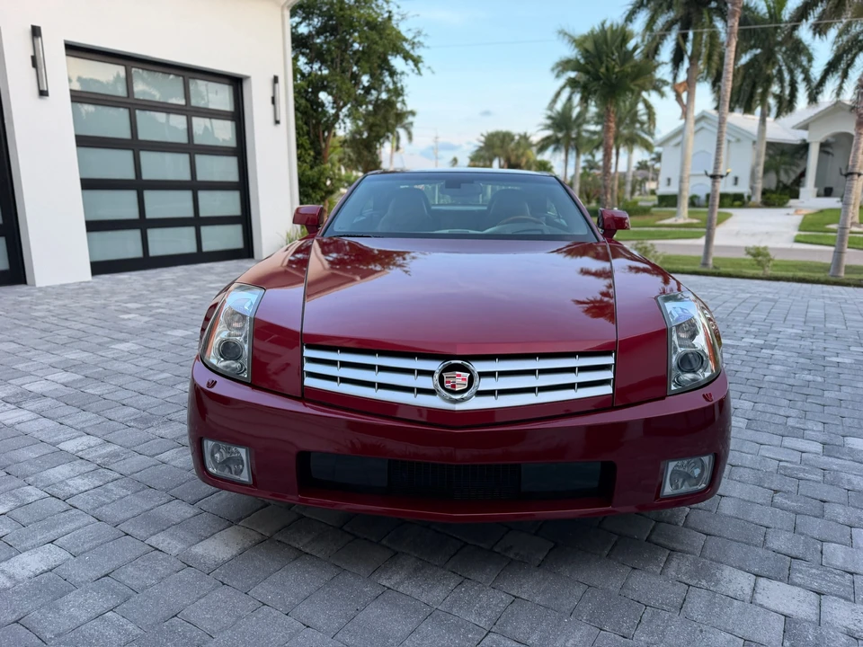2004 Cadillac XLR - Image 18 of 31