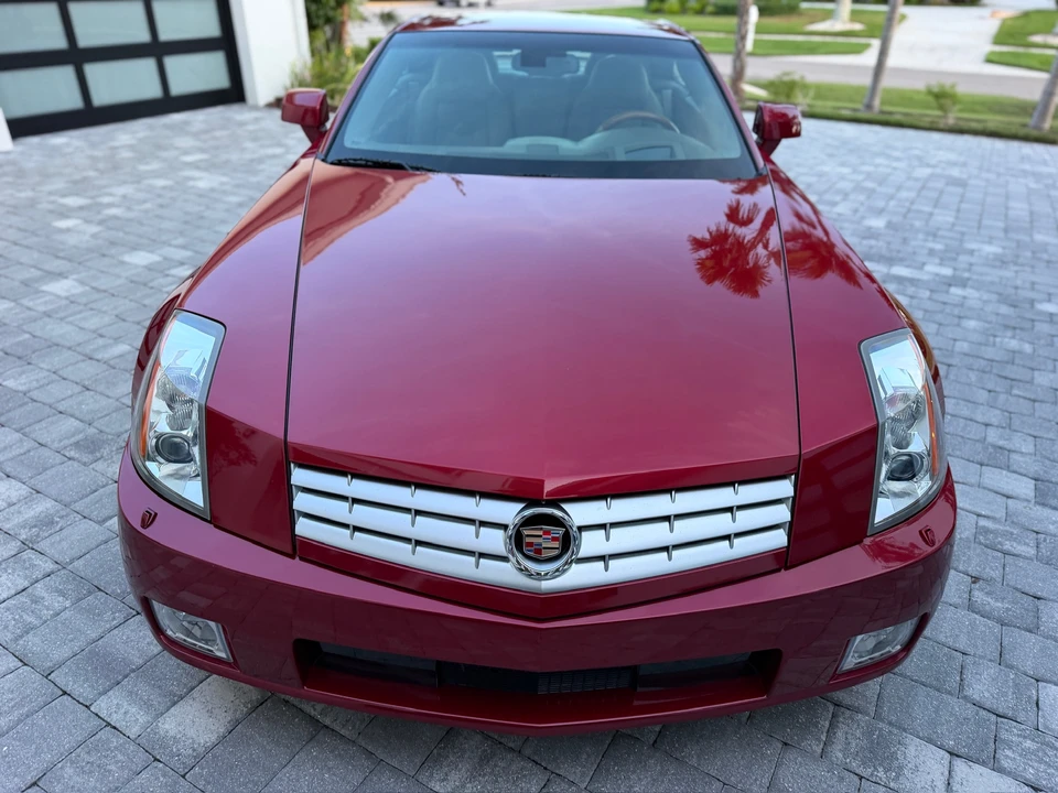 2004 Cadillac XLR - Image 19 of 31