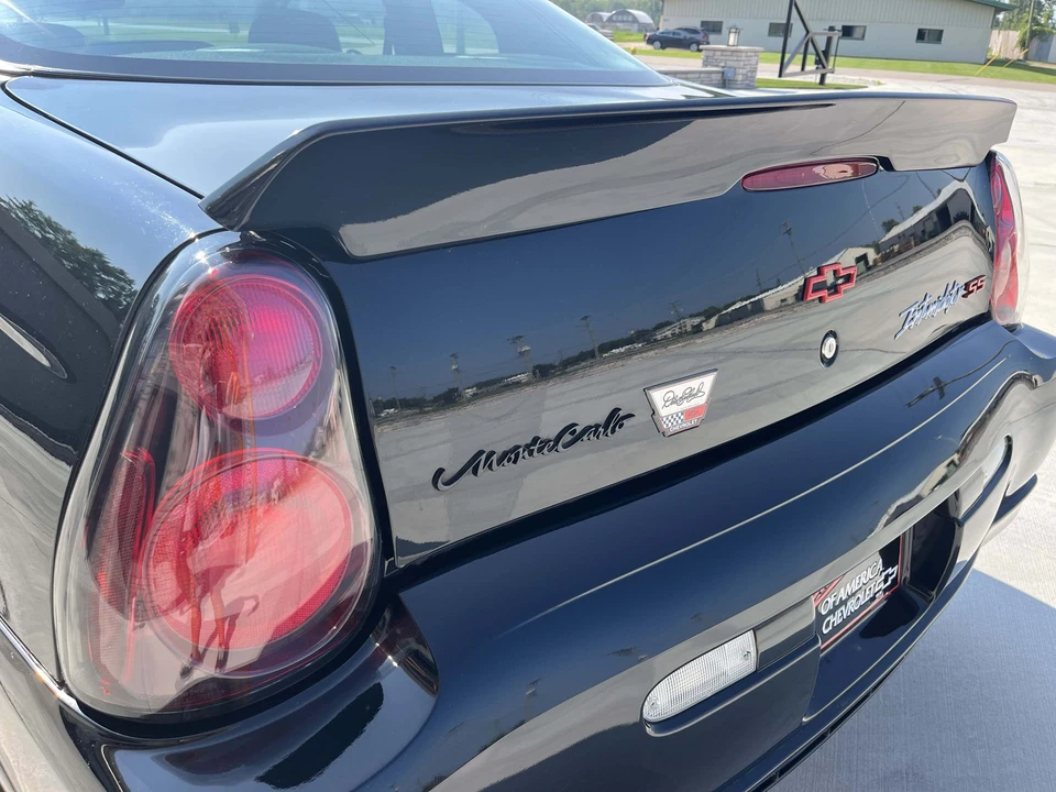 2004 Chevrolet Monte Carlo 6th Gen - Image 26 of 31