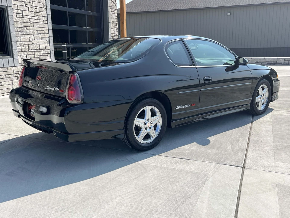 2004 Chevrolet Monte Carlo 6th Gen - Image 4 of 31
