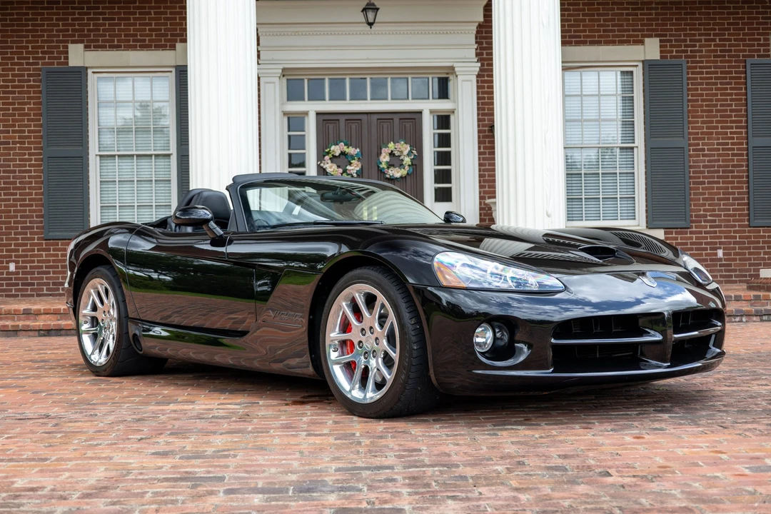 2004 Dodge Viper 3rd Gen - Image 5 of 31