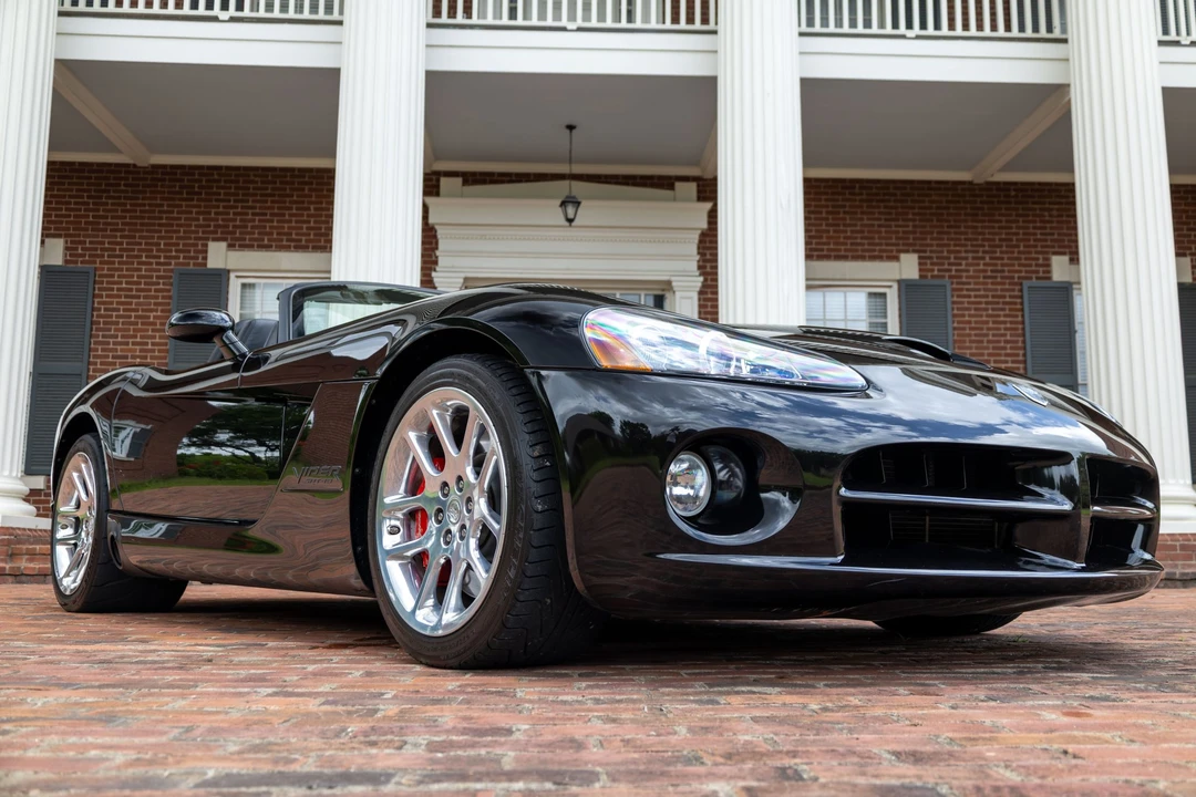 2004 Dodge Viper 3rd Gen - Image 4 of 31
