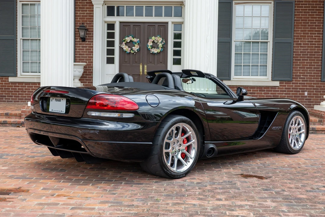 2004 Dodge Viper 3rd Gen - Image 7 of 31