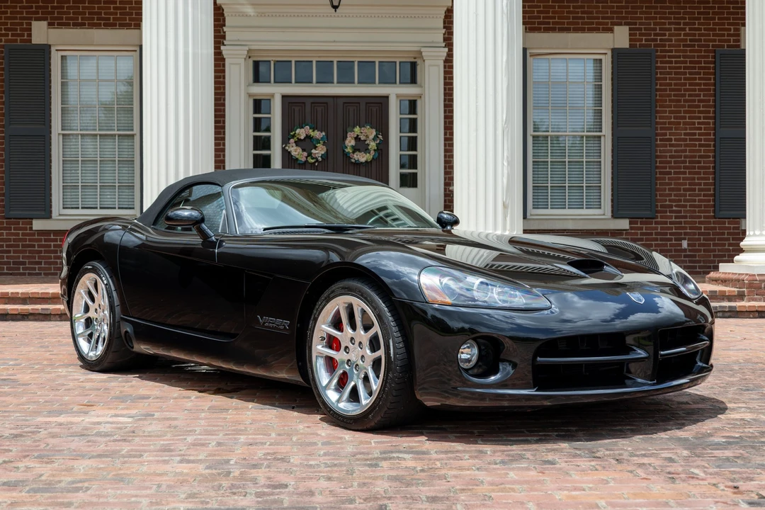 2004 Dodge Viper 3rd Gen - Image 14 of 31