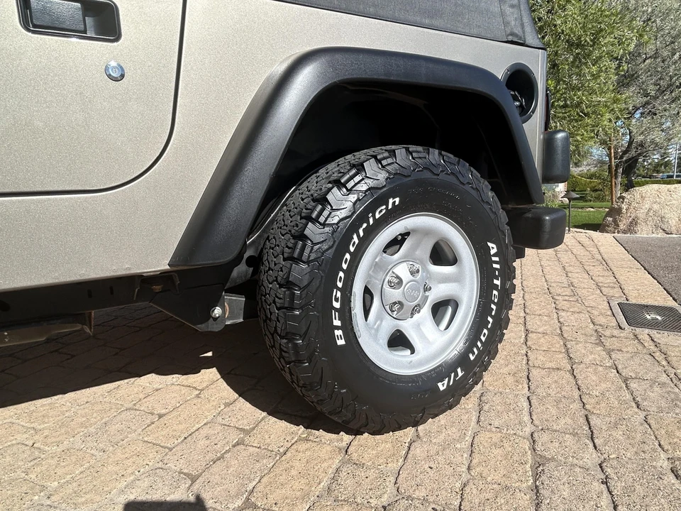 2004 Jeep TJ Wrangler - Image 26 of 31
