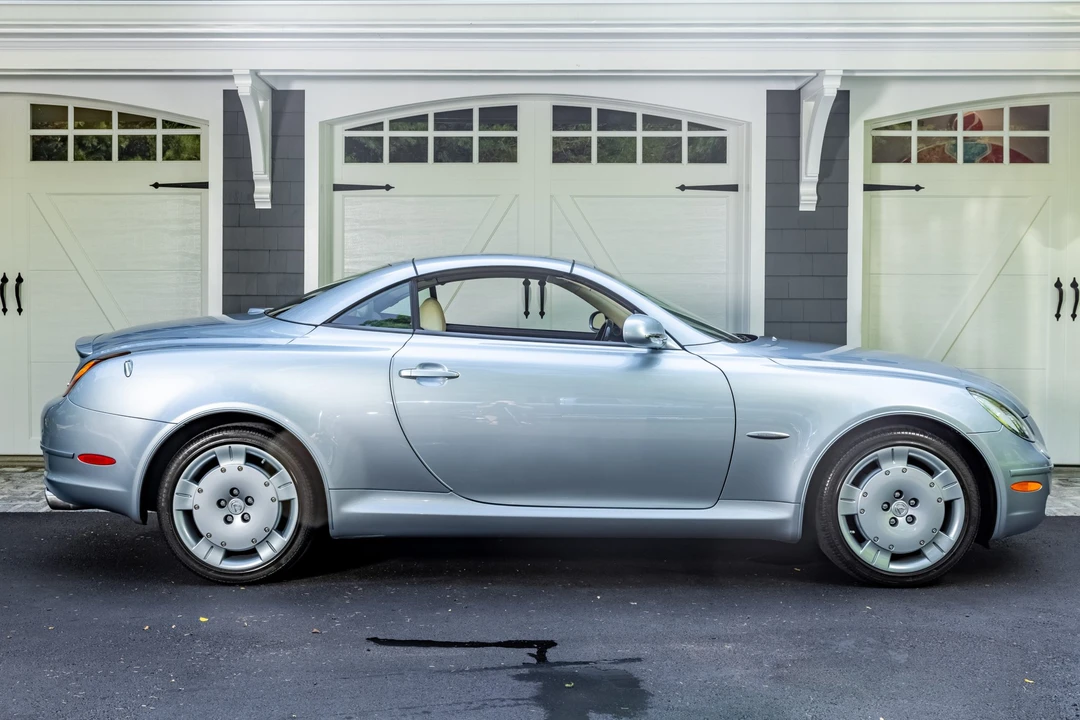 2004 Lexus SC430 - Image 6 of 31