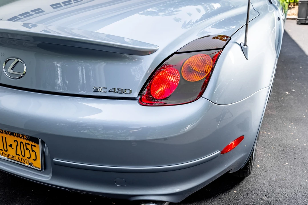 2004 Lexus SC430 - Image 22 of 31