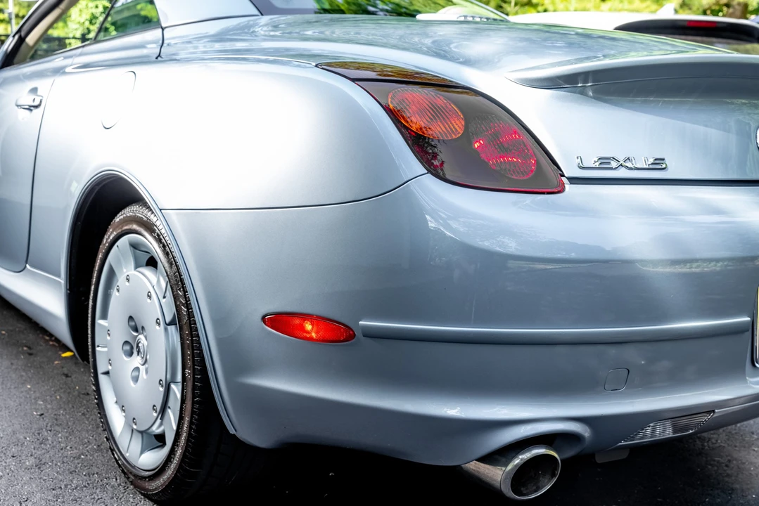 2004 Lexus SC430 - Image 29 of 31