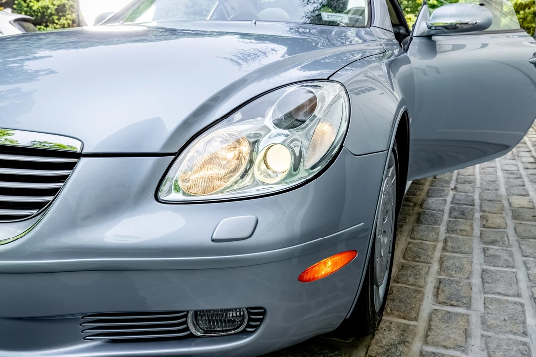 2004 Lexus SC430 - Image 20 of 31