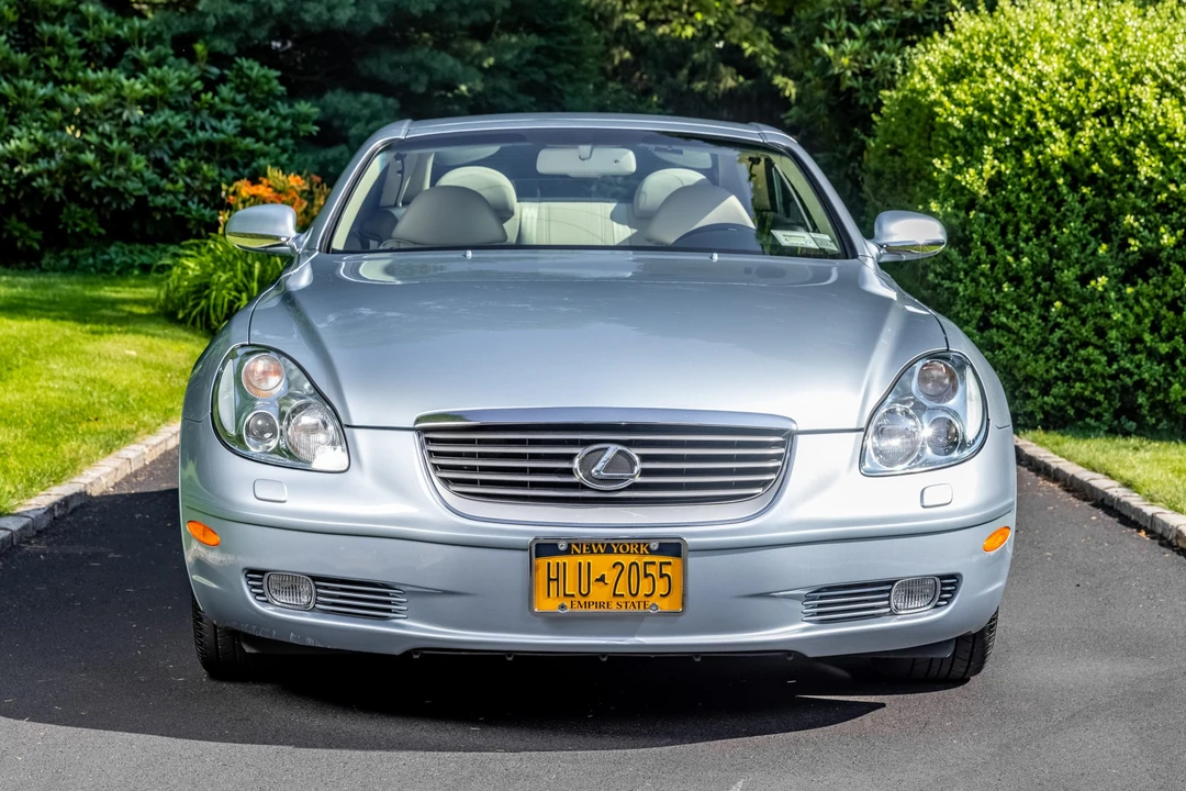 2004 Lexus SC430 - Image 8 of 31