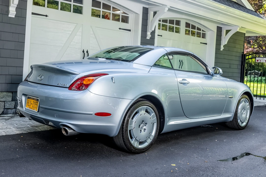 2004 Lexus SC430 - Image 5 of 31