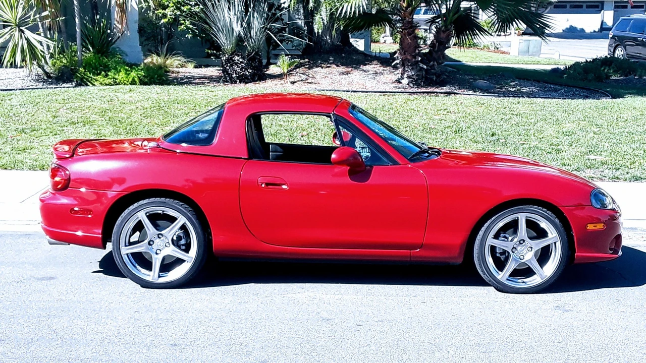 2004 Mazda NB Mazdaspeed MX-5 Miata - Image 15 of 31