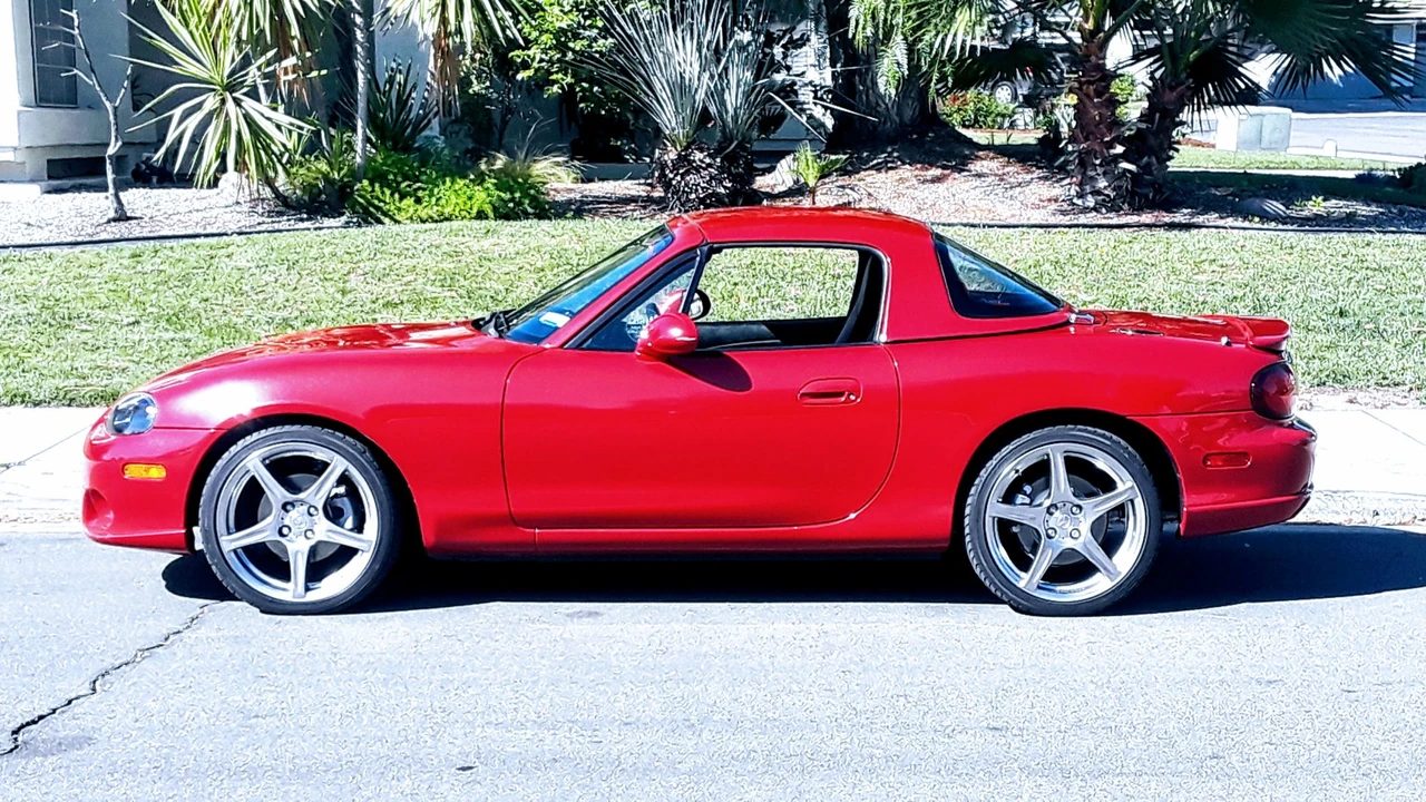 2004 Mazda NB Mazdaspeed MX-5 Miata - Image 4 of 31
