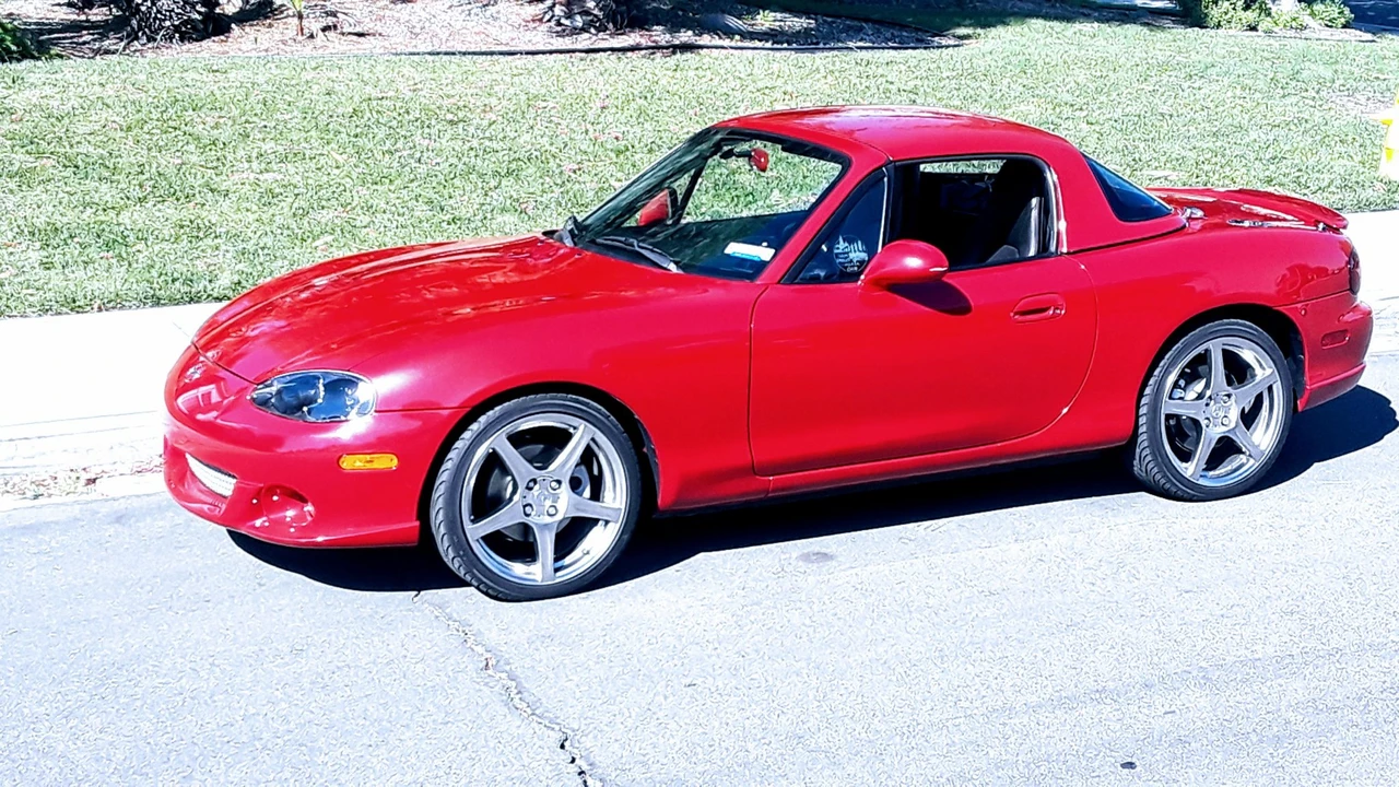 2004 Mazda NB Mazdaspeed MX-5 Miata - Image 5 of 31