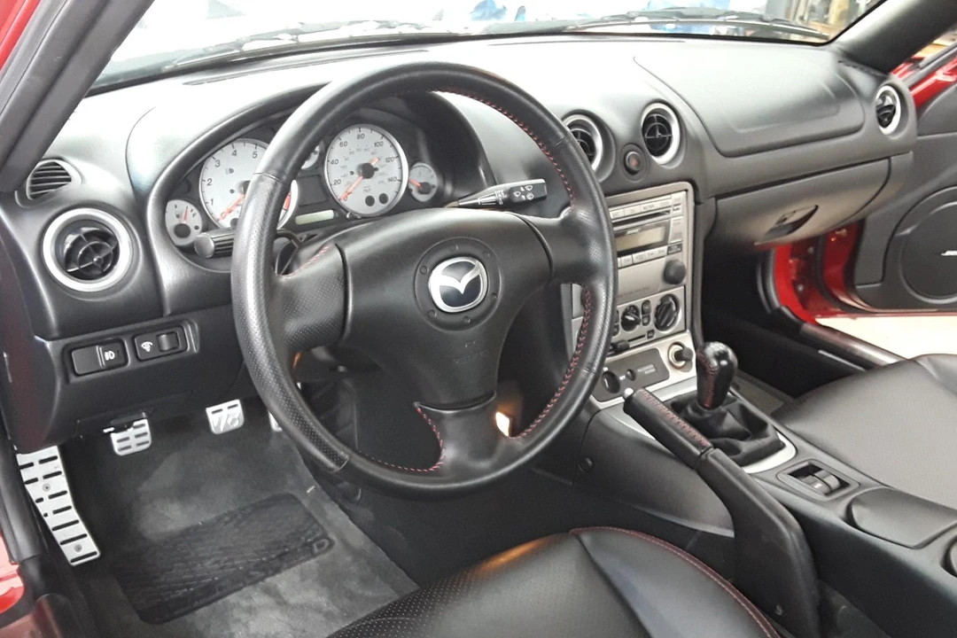 2004 Mazda NB Mazdaspeed MX-5 Miata - Image 28 of 31