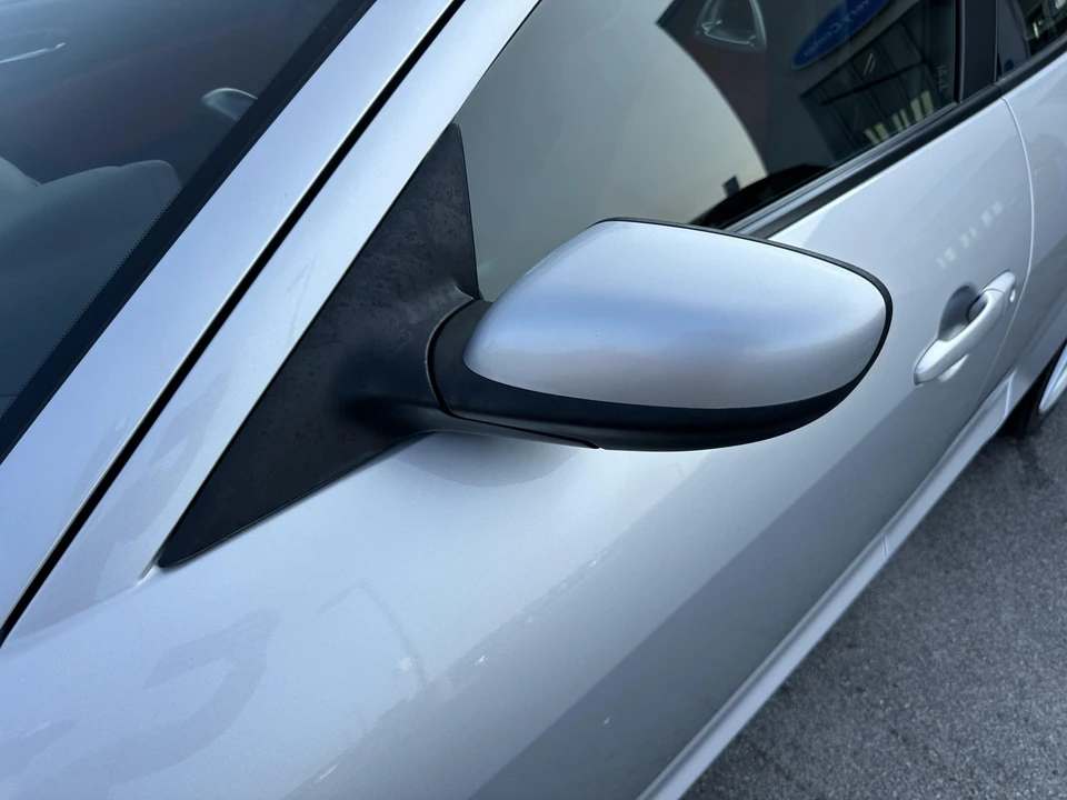 2004 Mazda RX-8 1st Gen - Image 27 of 31