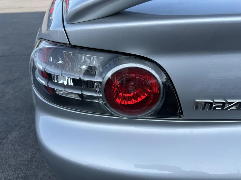 2004 Mazda RX-8 1st Gen - Image 24 of 31