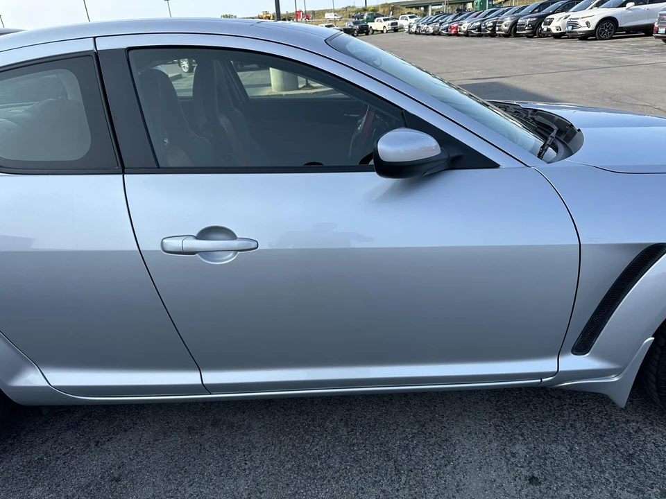 2004 Mazda RX-8 1st Gen - Image 19 of 31