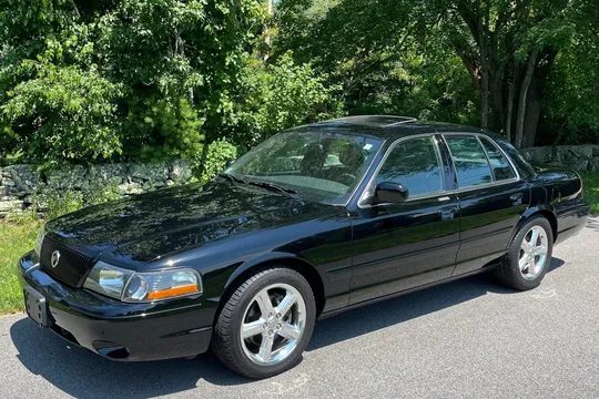 2004 Mercury Marauder