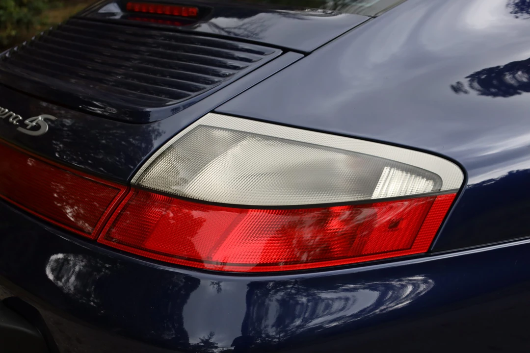 2004 Porsche 996 Carrera 4S - Image 27 of 31