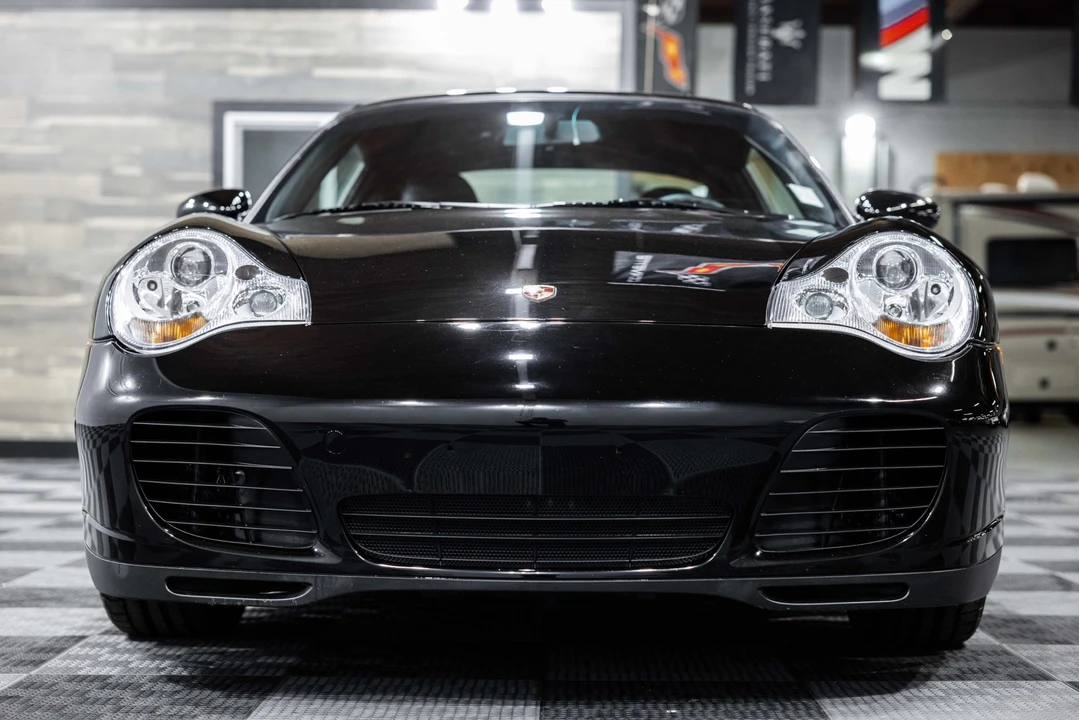 2004 Porsche 996 Carrera 4S - Image 9 of 31
