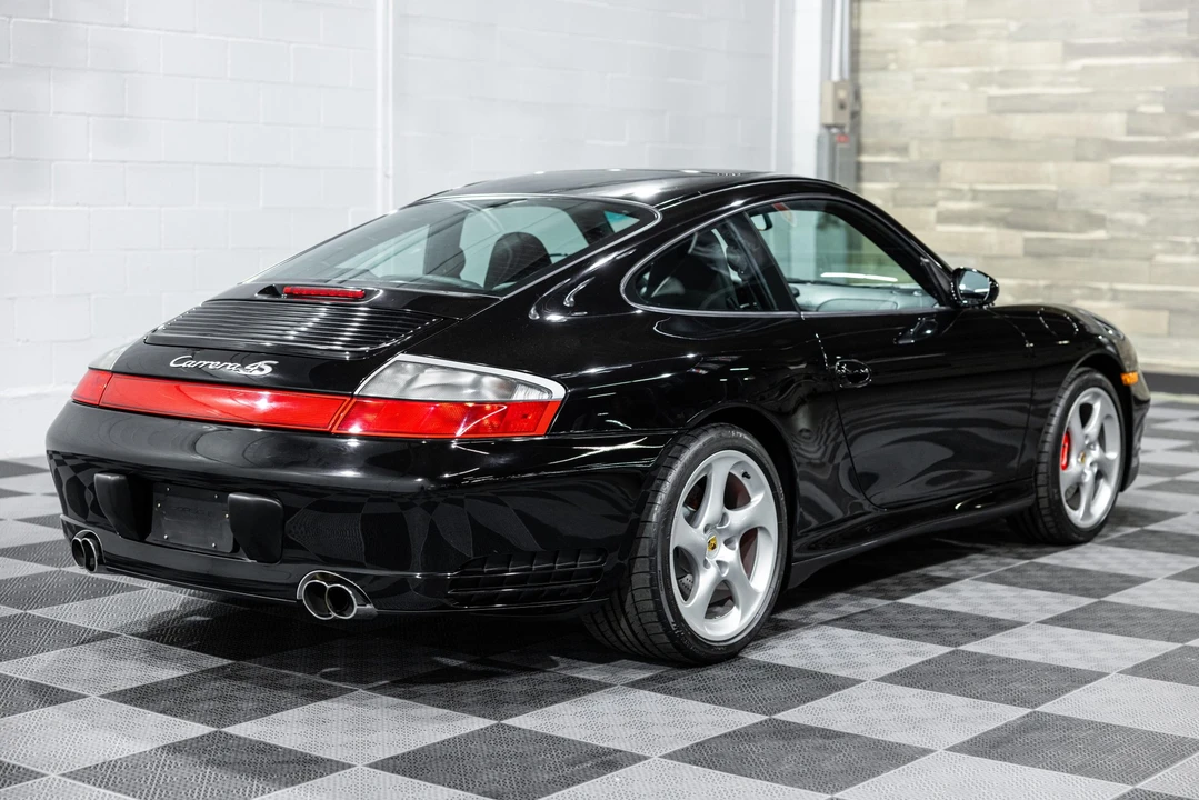 2004 Porsche 996 Carrera 4S - Image 23 of 31