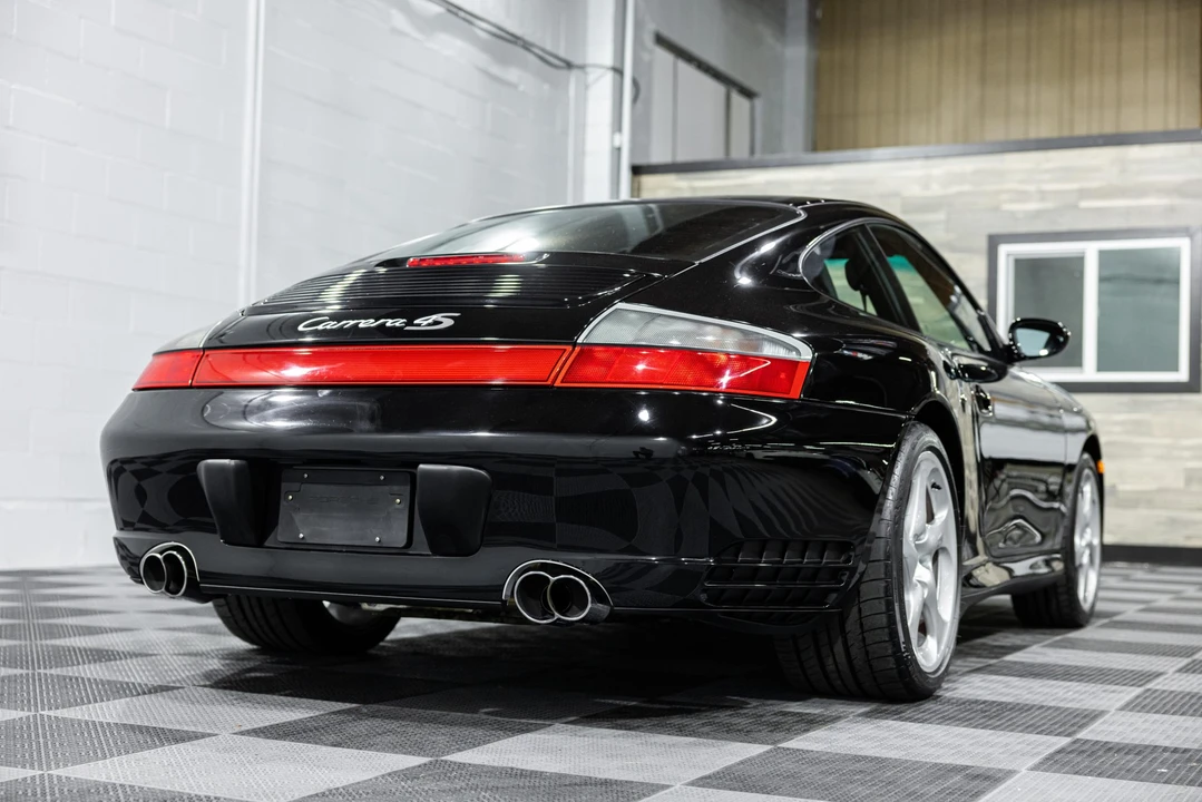 2004 Porsche 996 Carrera 4S - Image 27 of 31
