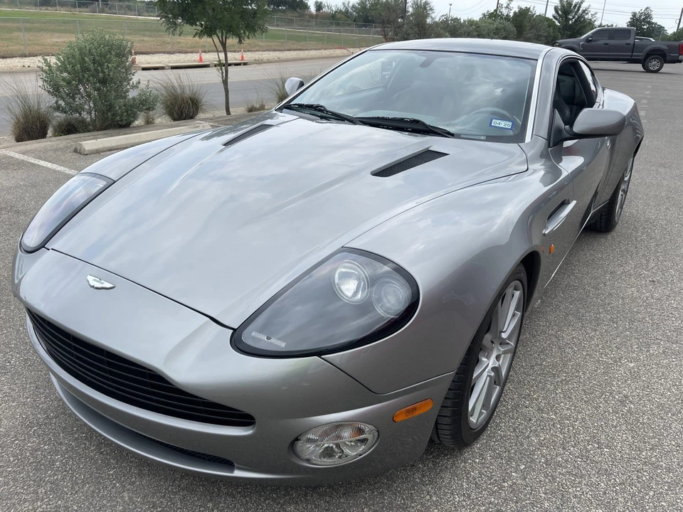 2005 Aston Martin Vanquish 1st Gen - Image 4 of 31