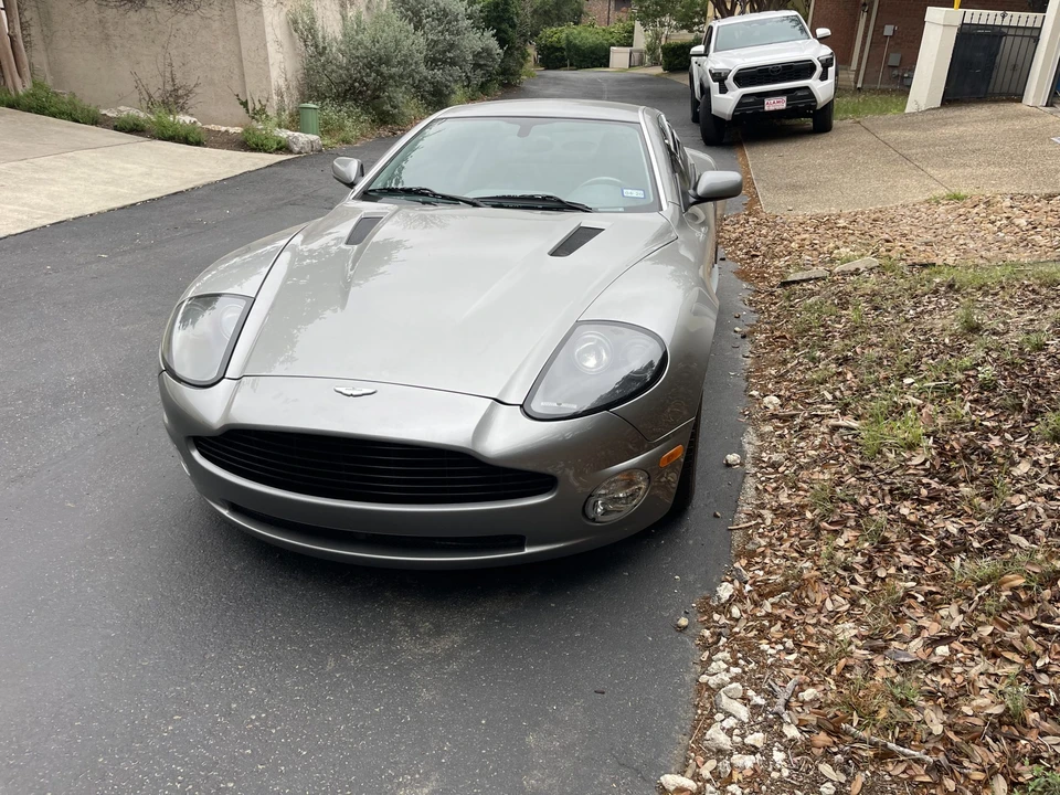 2005 Aston Martin Vanquish 1st Gen - Image 5 of 31