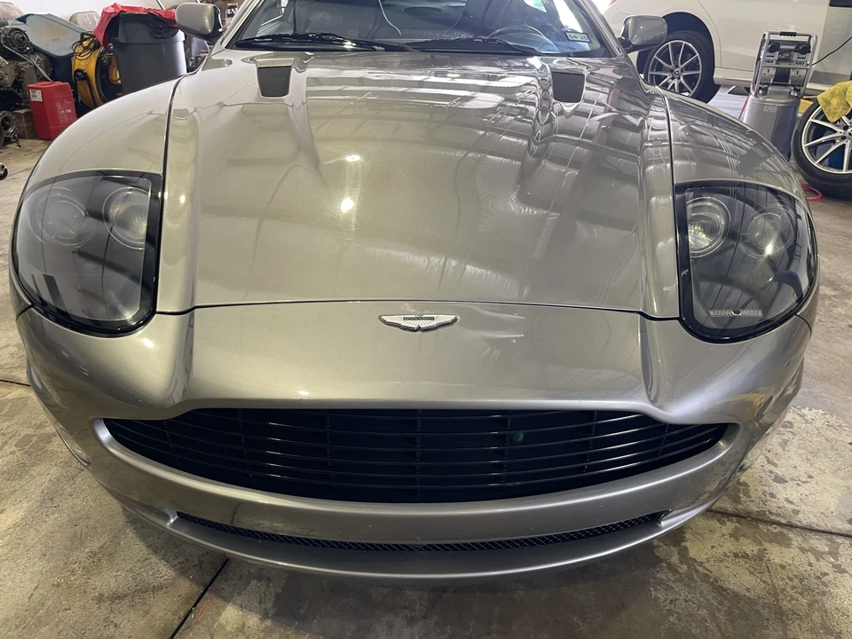 2005 Aston Martin Vanquish 1st Gen - Image 21 of 31