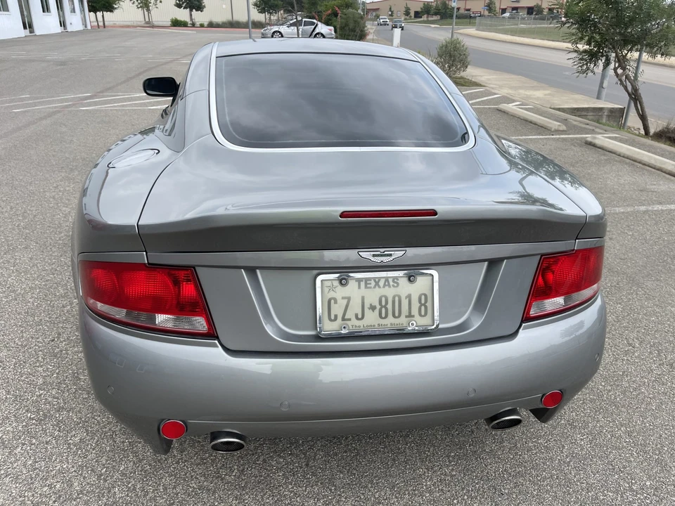 2005 Aston Martin Vanquish 1st Gen - Image 13 of 31