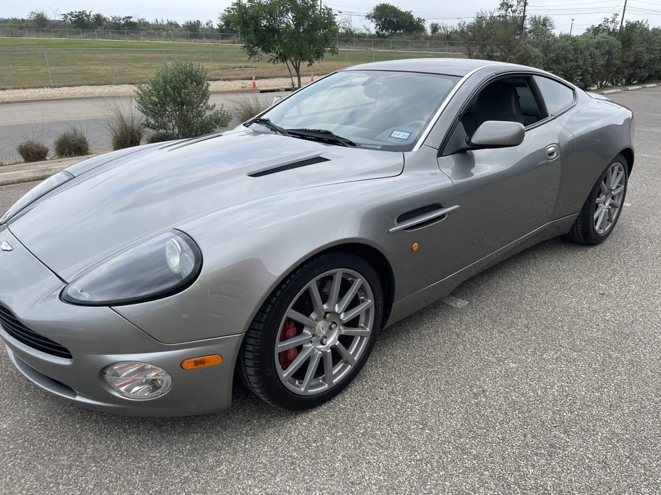 2005 Aston Martin Vanquish 1st Gen - Image 3 of 31