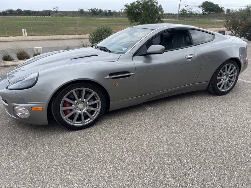 2005 Aston Martin Vanquish 1st Gen - Image 2 of 31