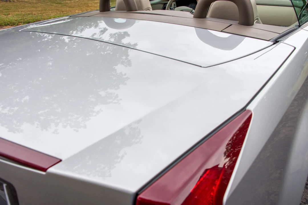 2005 Cadillac XLR - Image 21 of 31
