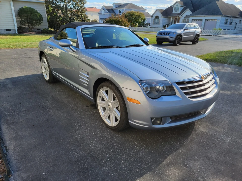 2005 Chrysler Crossfire - Image 14 of 31