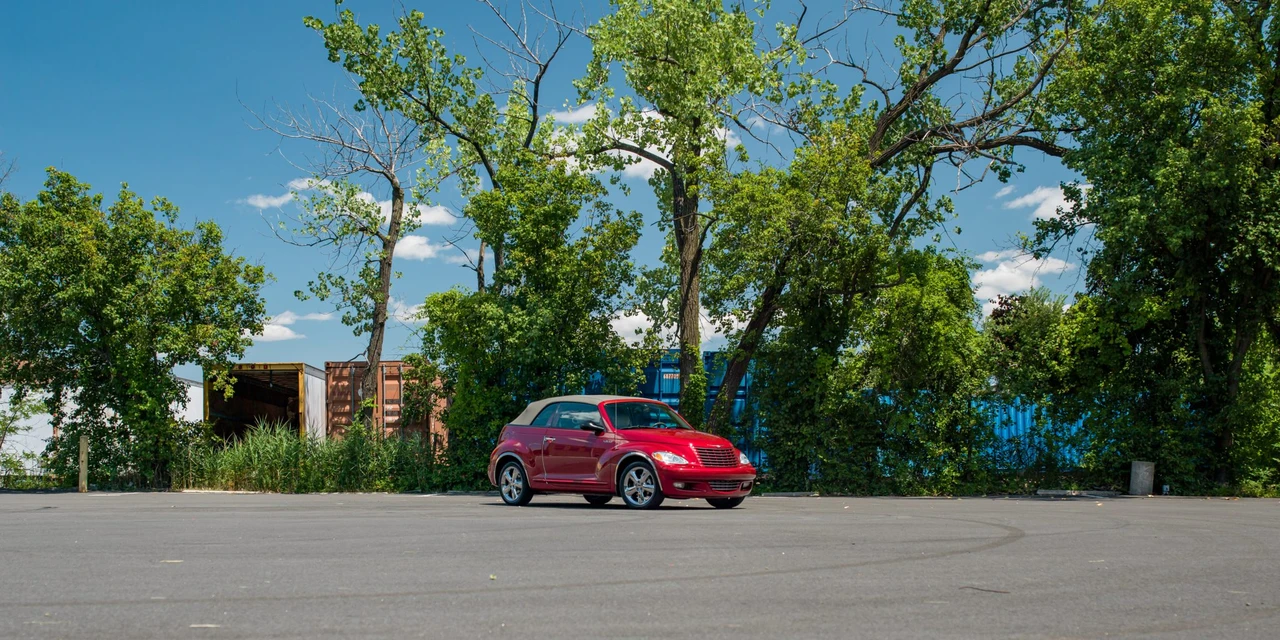 2005 Chrysler PT Cruiser - Image 22 of 31