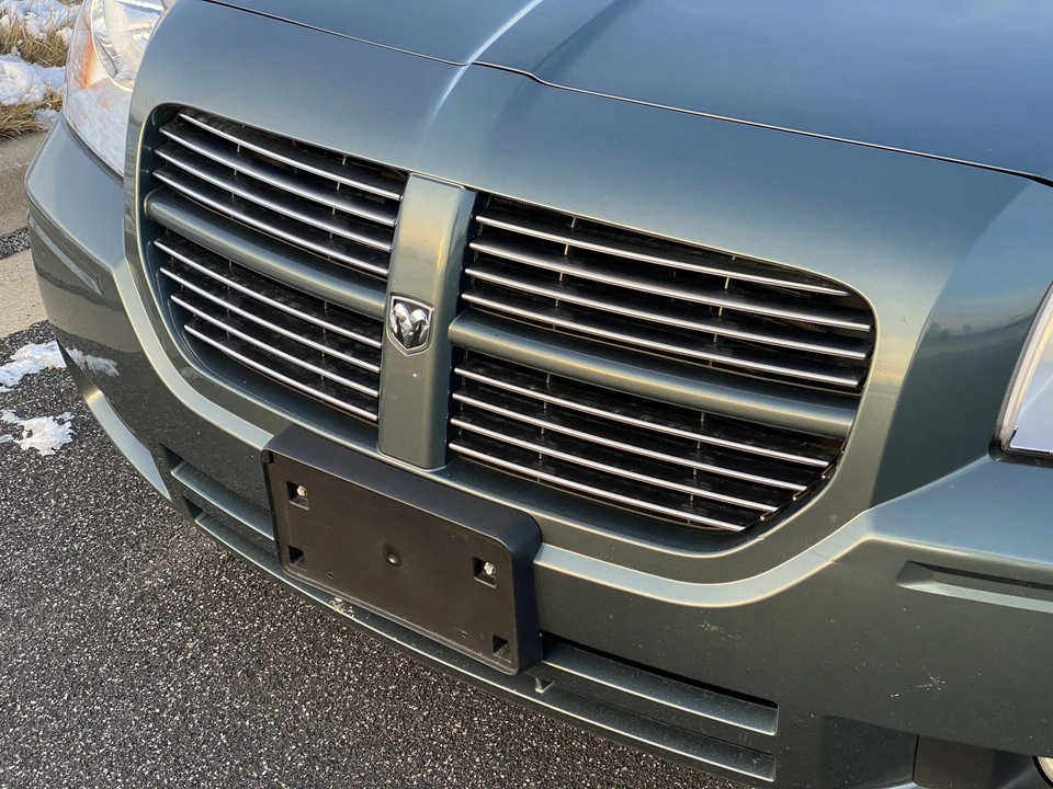 2005 Dodge Magnum 2nd Gen Wagon - Image 23 of 31