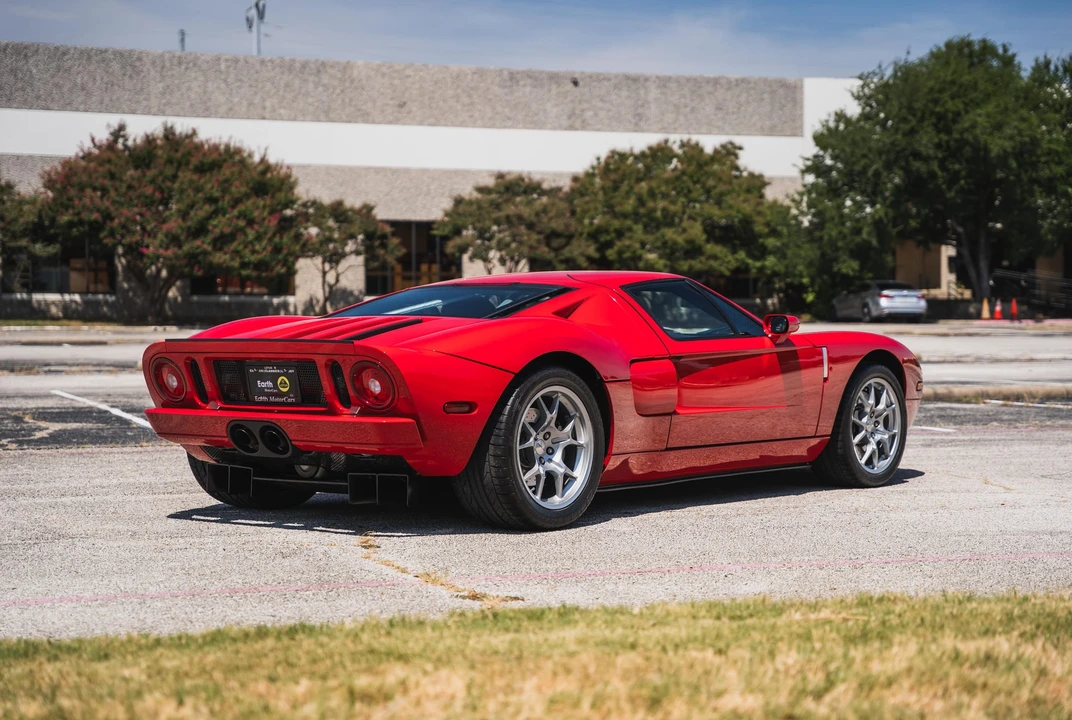 2005 Ford GT 1st Gen - Image 7 of 31