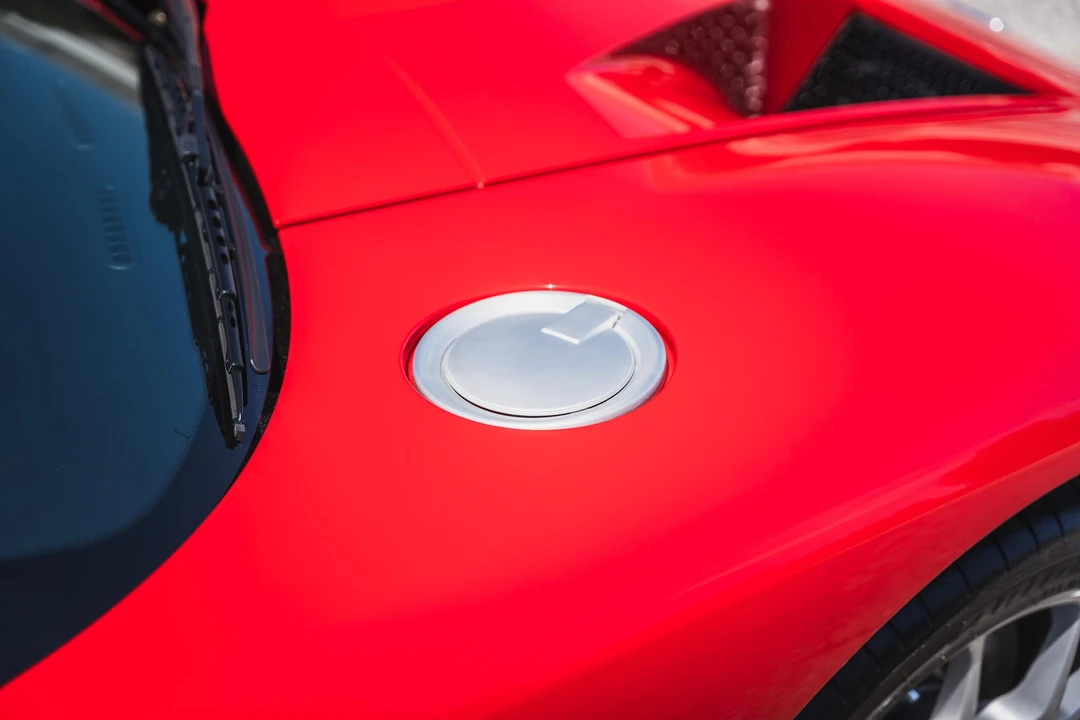 2005 Ford GT 1st Gen - Image 16 of 31