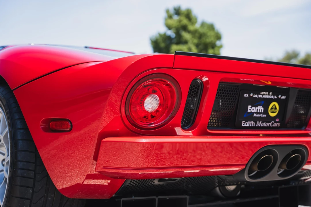 2005 Ford GT 1st Gen - Image 18 of 31