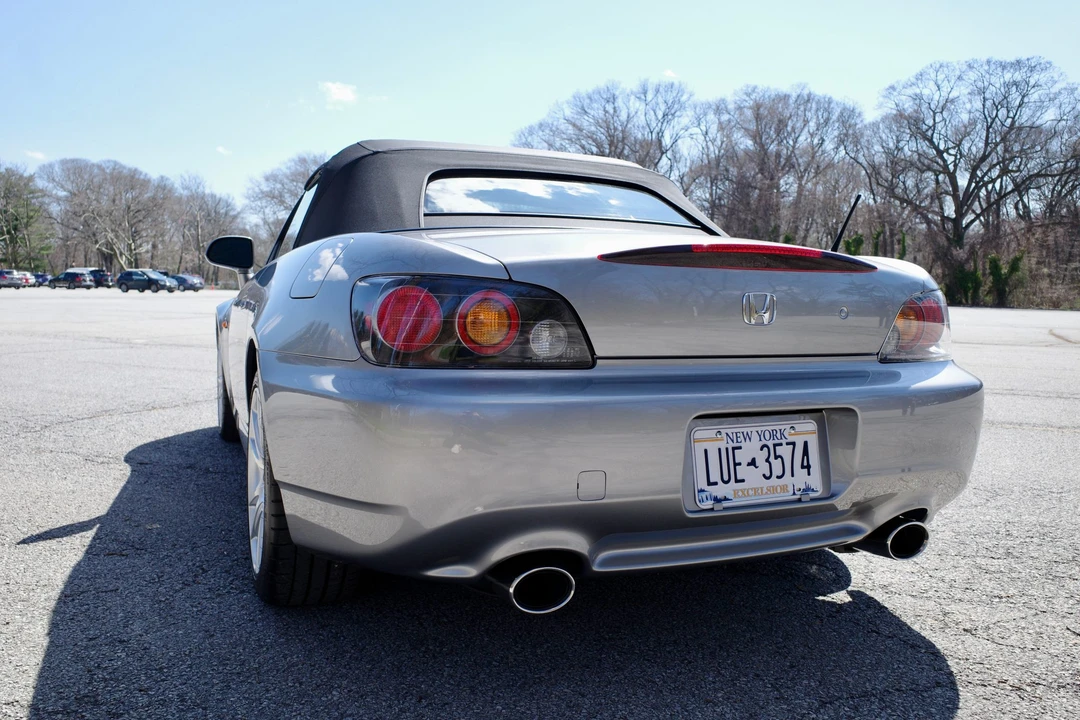 2005 Honda AP2 S2000 - Image 19 of 31